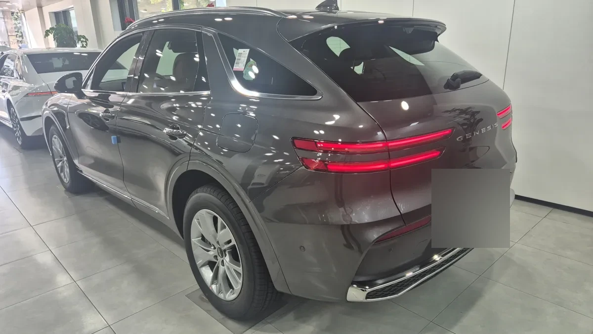SUV 선택 기준 비교 제네시스 GV70 후면